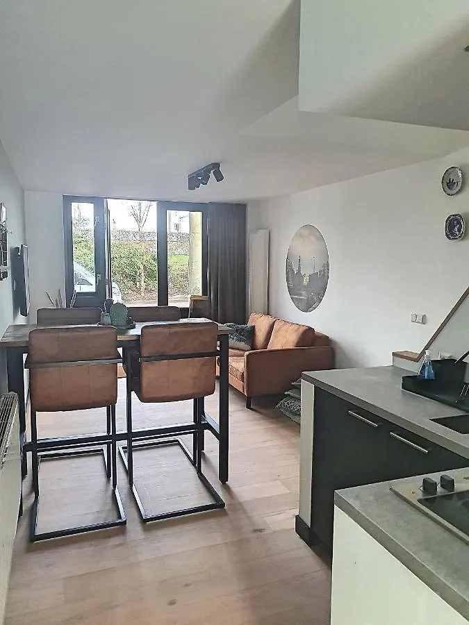 Station 10 Apartment Uithoorn
