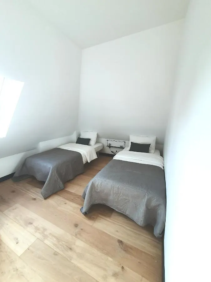 Station 10 Apartment Uithoorn